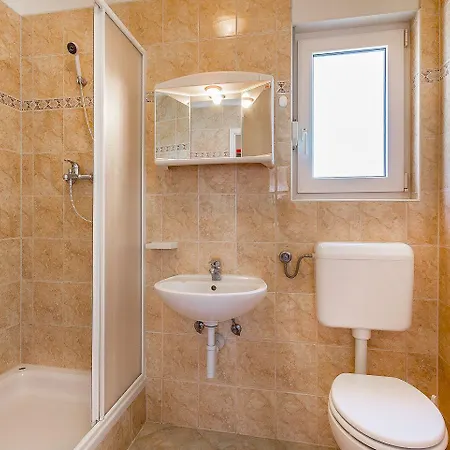 Apartment Bura